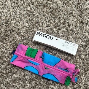 SOLD BAGGU Colorful 3D Zip Pouch - Still Life (smallest size of the set)